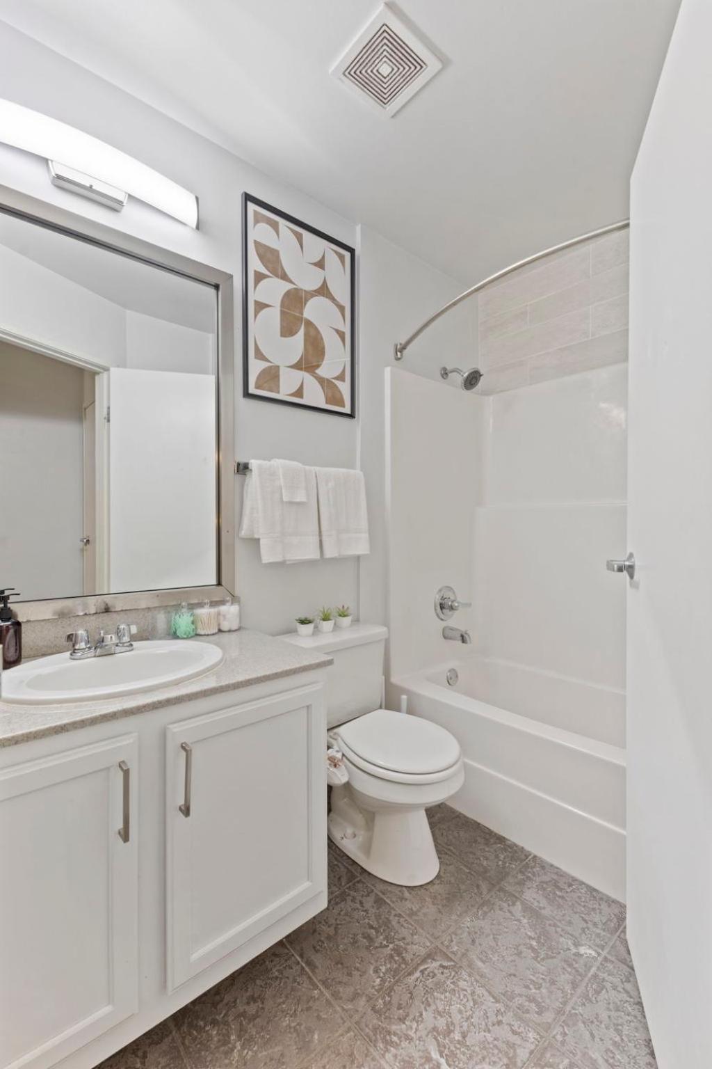 인디애나폴리스 Indy Loft - Monument Circle - Sleeps 7 - Convention Walkable 아파트 외부 사진